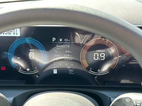 New 2025 Hyundai Tucson SEL image 21