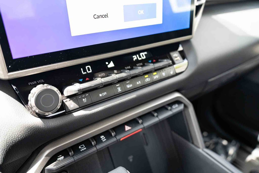 New 2026 Toyota Tundra Limited AWD/4WD image 15