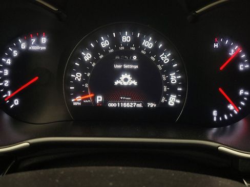 Used 2014 Kia Sorento SX FWD image 23