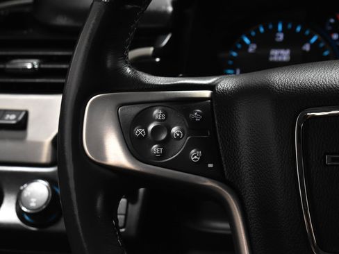 Used 2020 GMC Yukon Denali image 12