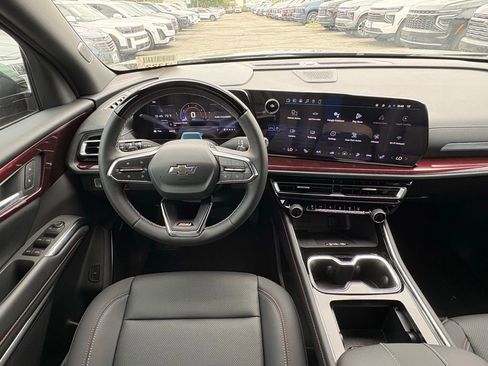 New 2026 Chevrolet Traverse Z71 w/ Enhanced Driving Package AWD/4WD image 15