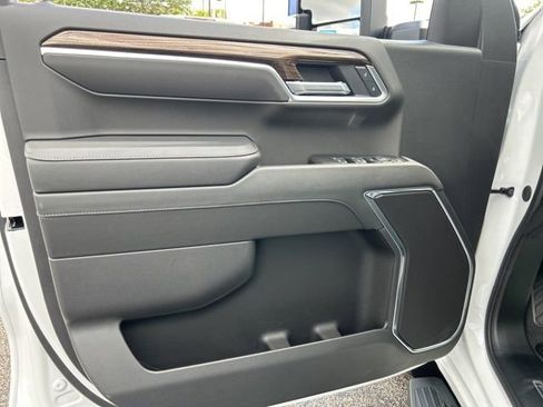 New 2025 Chevrolet Silverado 1500 LT w/ Z71 Off-Road Package image 11