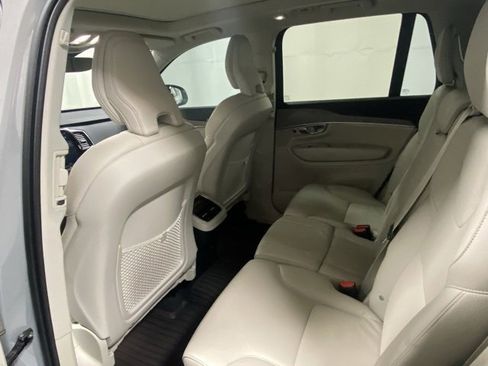 Used 2024 Volvo XC90 B6 Plus w/ Protection Package image 12