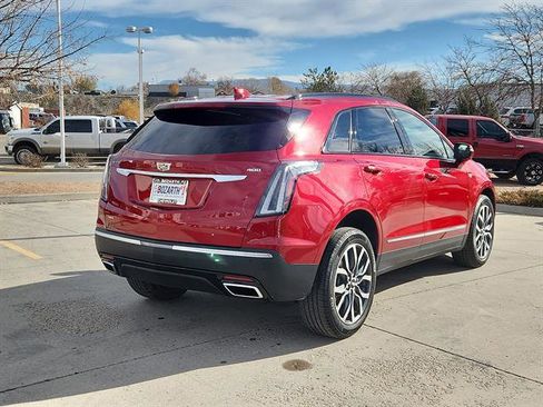 Used 2021 Cadillac XT5 Sportv w/ LPO, Floor Liner Package image 3