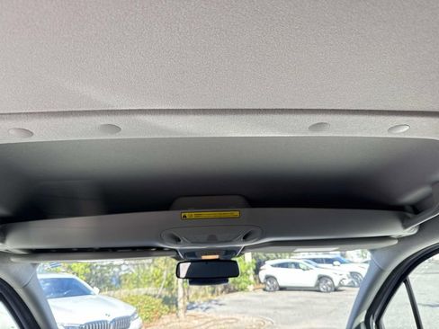 Used 2020 Ford Transit Connect XLT image 20