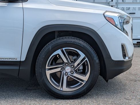 Used 2019 GMC Terrain SLT FWD image 11