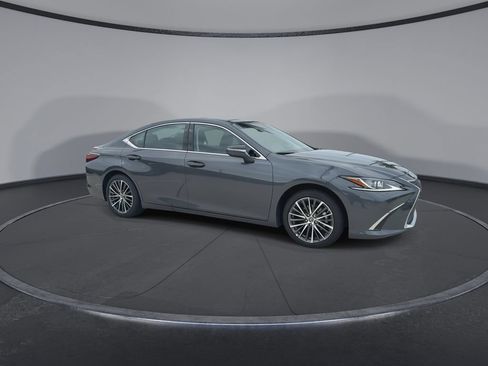 Used 2025 Lexus ES 350 w/ Premium Package FWD image 2