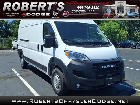 Used 2025 RAM ProMaster 2500 w/ Convenience Group FWD image 1