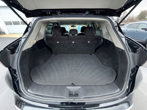 Used 2019 Nissan Murano S image 20