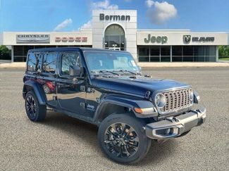 Certified 2025 Jeep Wrangler Unlimited Sahara w/ Safety Group AWD/4WD video 1