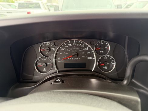 New 2026 Chevrolet Express 4500 w/ Power Convenience Package RWD image 15
