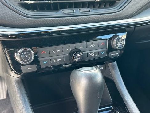 Certified 2025 Jeep Compass Trailhawk AWD/4WD image 28