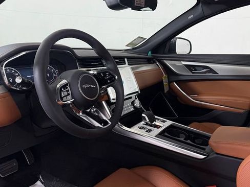 New 2024 Jaguar XF R-Dynamic SE AWD/4WD image 5