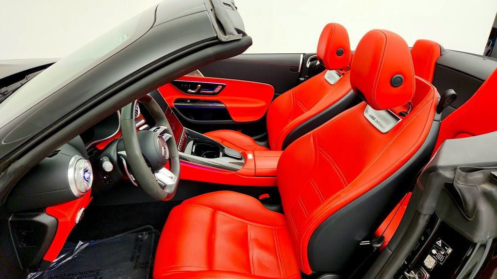 Used 2023 Mercedes-Benz SL 55 AMG 4MATIC image 20