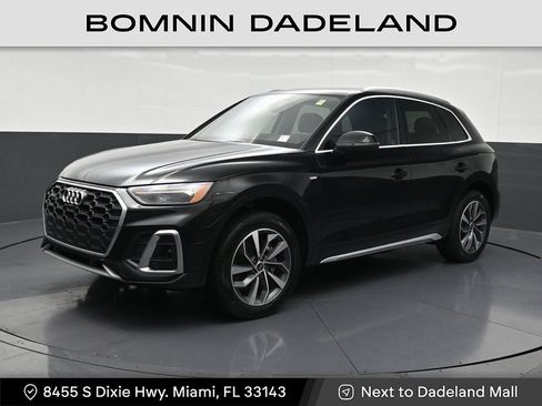 Used 2023 Audi Q5 2.0T Premium Plus w/ Premium Plus Package AWD/4WD image 1