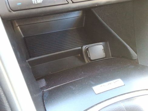 Used 2016 Ford Fusion Energi Titanium w/ Driver Assist Package image 35