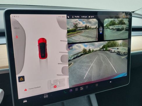 Used 2024 Tesla Model Y Long Range AWD/4WD image 16