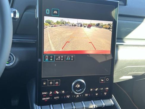 New 2026 GMC Terrain AT4 w/ Convenience Package III image 21