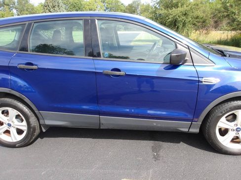 Used 2014 Ford Escape S FWD image 7