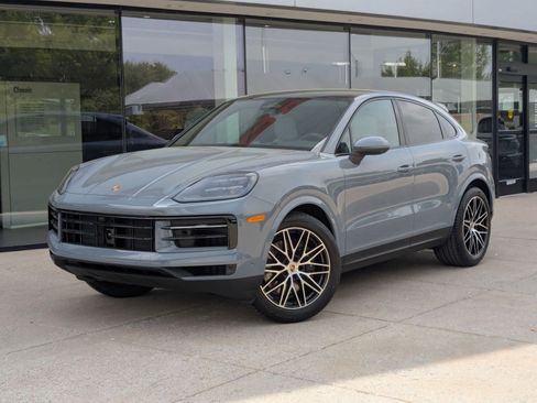 New 2026 Porsche Cayenne Coupe AWD/4WD image 1