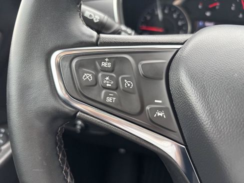 Used 2024 Chevrolet Equinox LT AWD/4WD image 21