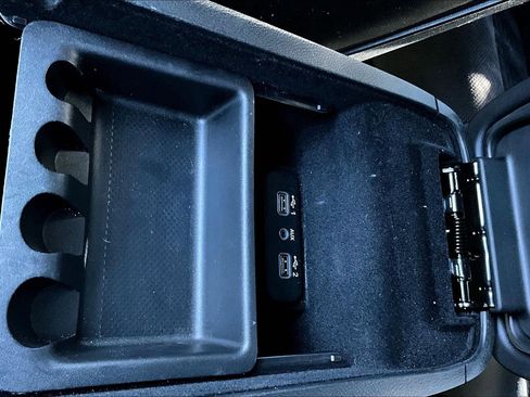 Used 2022 Dodge Charger R/T w/ Daytona Edition Group image 16