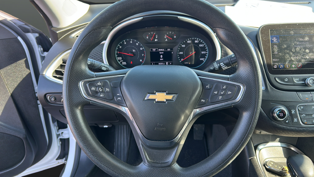 Used 2024 Chevrolet Malibu LT FWD image 12