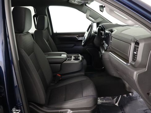 Used 2023 Chevrolet Silverado 1500 LT AWD/4WD image 16