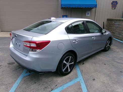 Used 2021 Subaru Impreza 2.0i Premium AWD/4WD image 5