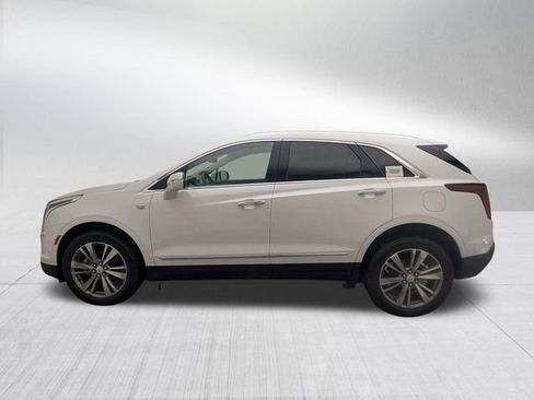 New 2026 Cadillac XT5 Premium Luxury w/ LPO, Floor Liner Package image 8