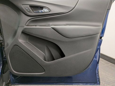 Used 2022 Chevrolet Equinox LT image 27