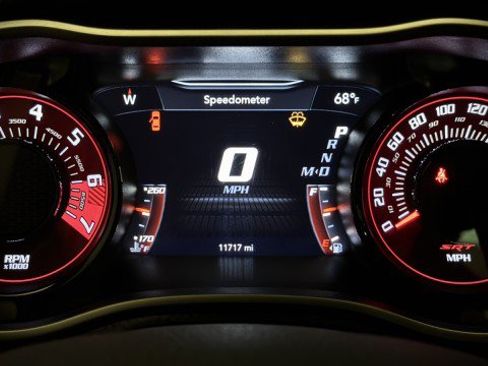 Used 2022 Dodge Challenger SRT Hellcat Redeye RWD image 13