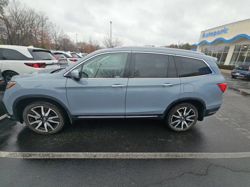 Certified 2022 Honda Pilot Touring image 1