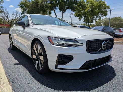 Used 2024 Volvo S60 T8 Plus w/ Climate Package AWD/4WD image 8