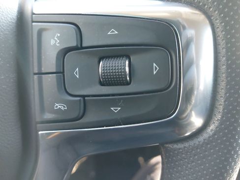 Used 2023 Chevrolet Blazer LT w/ Driver Confidence Package image 18