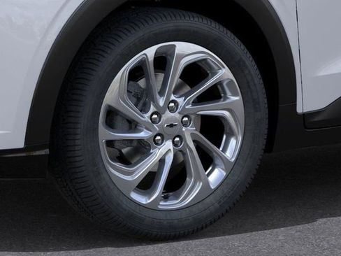 New 2027 Chevrolet Bolt LT w/ Comfort Package image 9