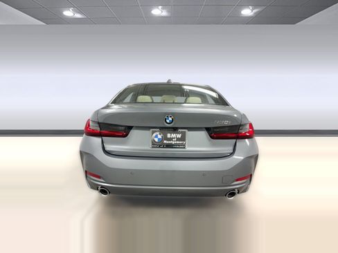 Used 2026 BMW 330i Sedan w/ Convenience Package RWD image 9