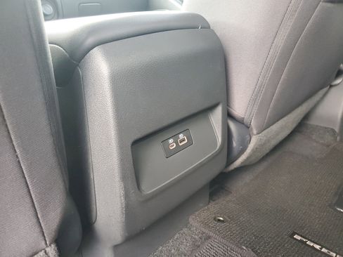 Certified 2024 Nissan Frontier SV w/ Technology Package image 15