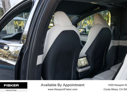 Used 2023 Tesla Model X AWD/4WD image 18