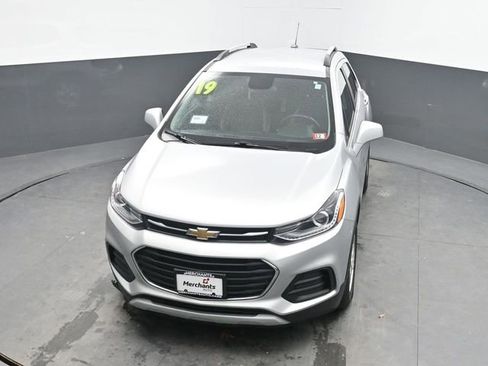 Used 2019 Chevrolet Trax LT w/ LT Convenience Package image 19