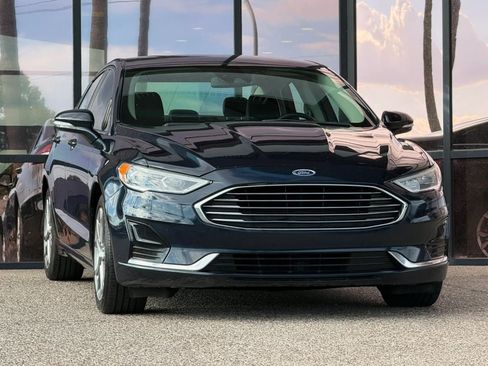 Used 2020 Ford Fusion SEL FWD image 18