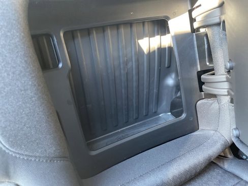 Used 2023 GMC Sierra 1500 Elevation image 46