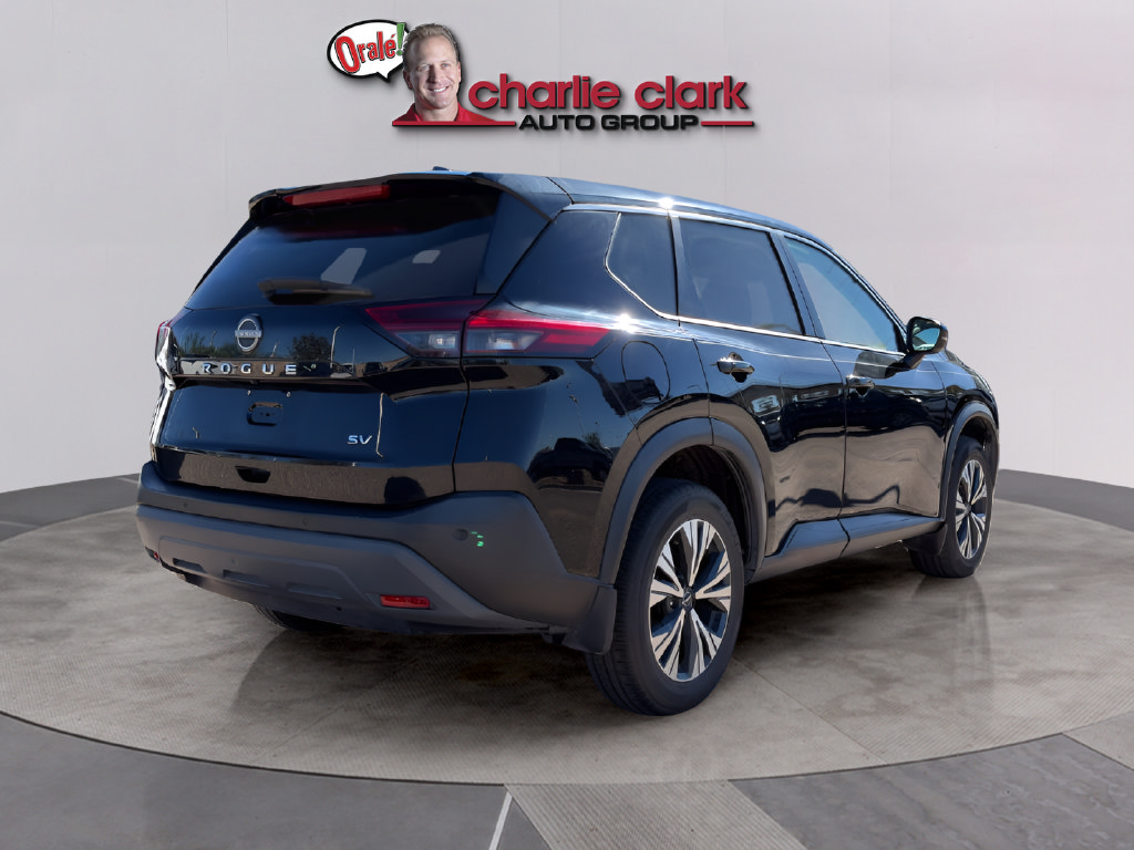 Used 2022 Nissan Rogue SV FWD image 5