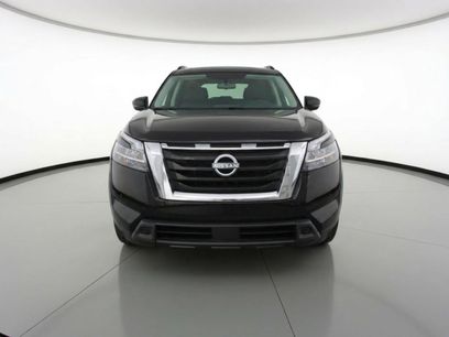 Used 2025 Nissan Pathfinder SV