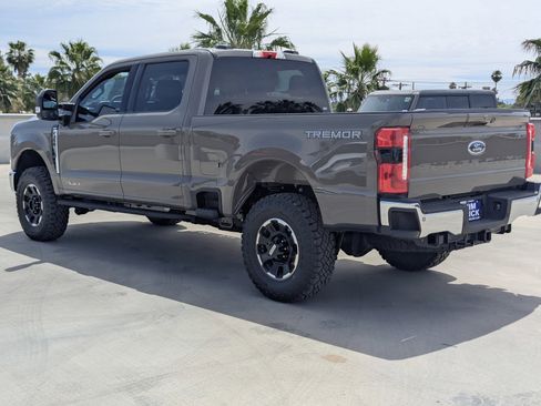 New 2026 Ford F350 Lariat w/ Tremor Off-Road Package AWD/4WD image 4