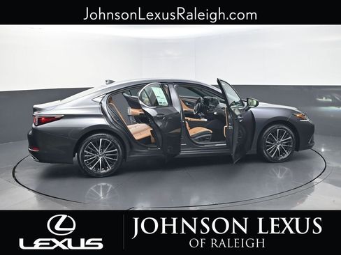 New 2025 Lexus ES 350 350 image 32