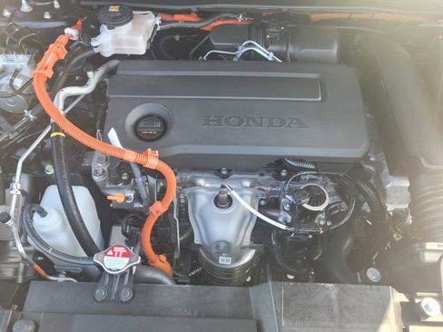 Certified 2026 Honda CR-V Sport-L image 8