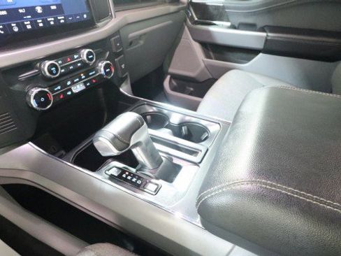 Used 2025 Ford F150 Lightning XLT image 20