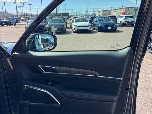 Used 2025 Kia Telluride SX Prestige image 33