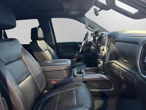 Used 2020 Chevrolet Silverado 1500 LT Trail Boss image 14